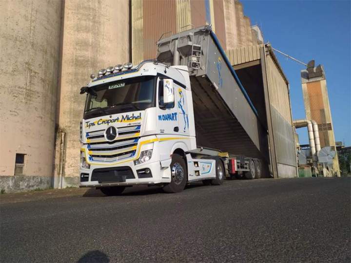 Transporteur matériaux La Ferté-Gaucher